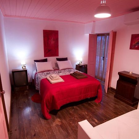 Hospedagem Dona Rosalina Seia Exterior photo